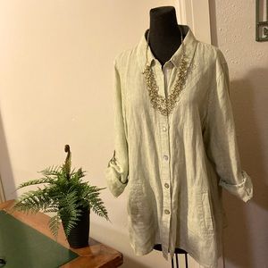 MULTIPLES 100% Linen green striped tunic, size 1X.